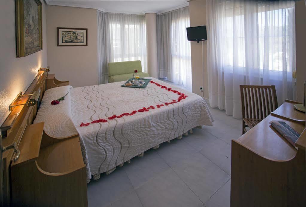 Hotel Don Rodrigo Palencia Ngoại thất bức ảnh