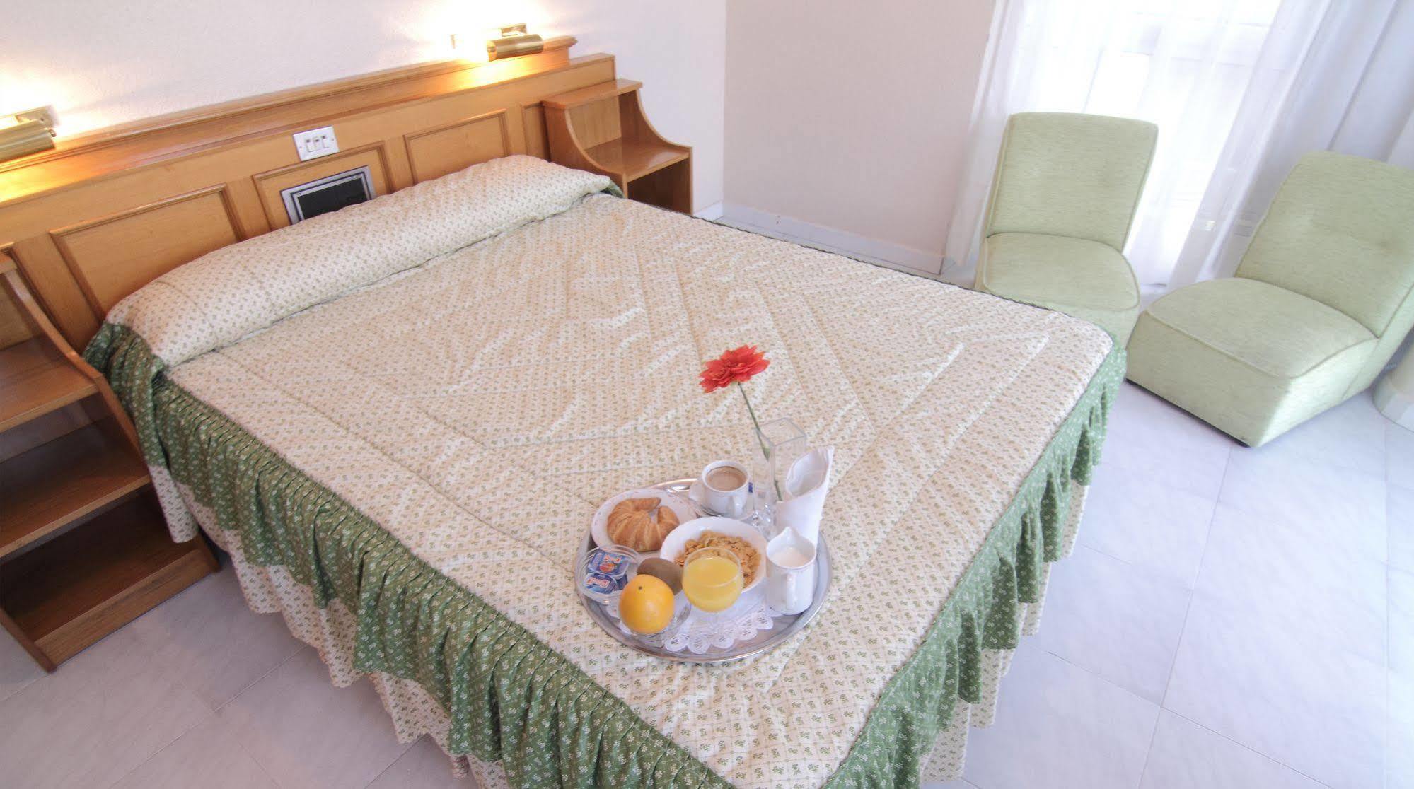 Hotel Don Rodrigo Palencia Ngoại thất bức ảnh